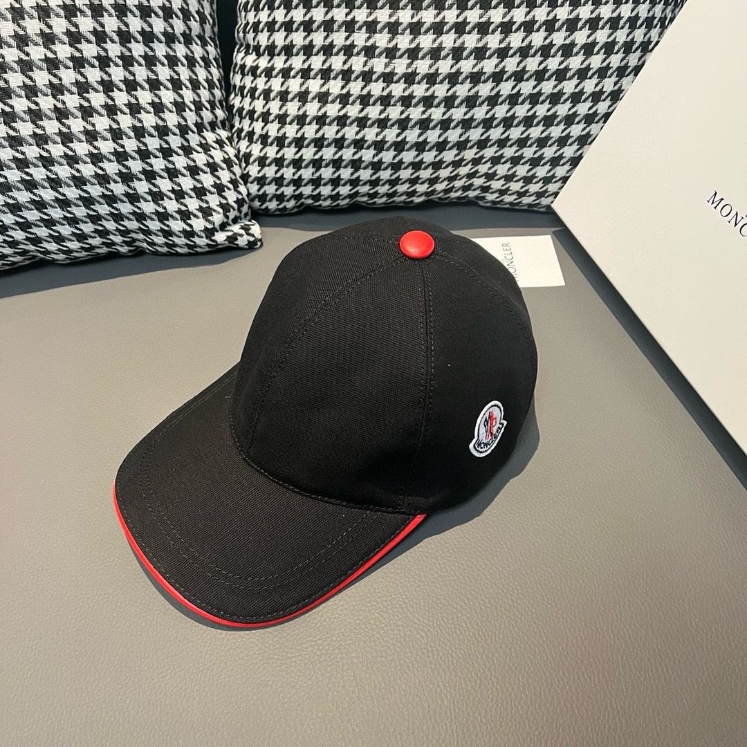 Moncler Caps